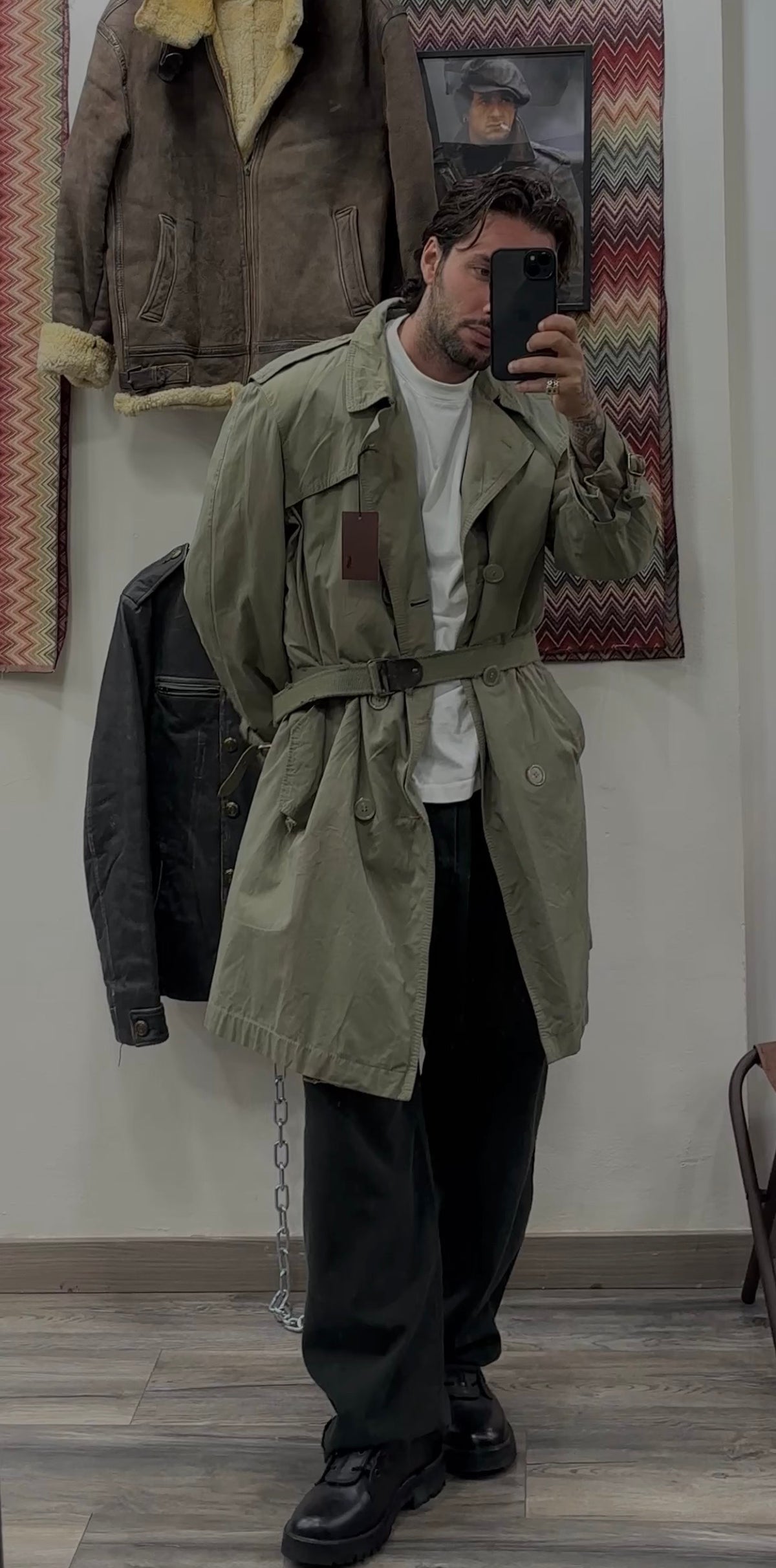 Trench coat av50