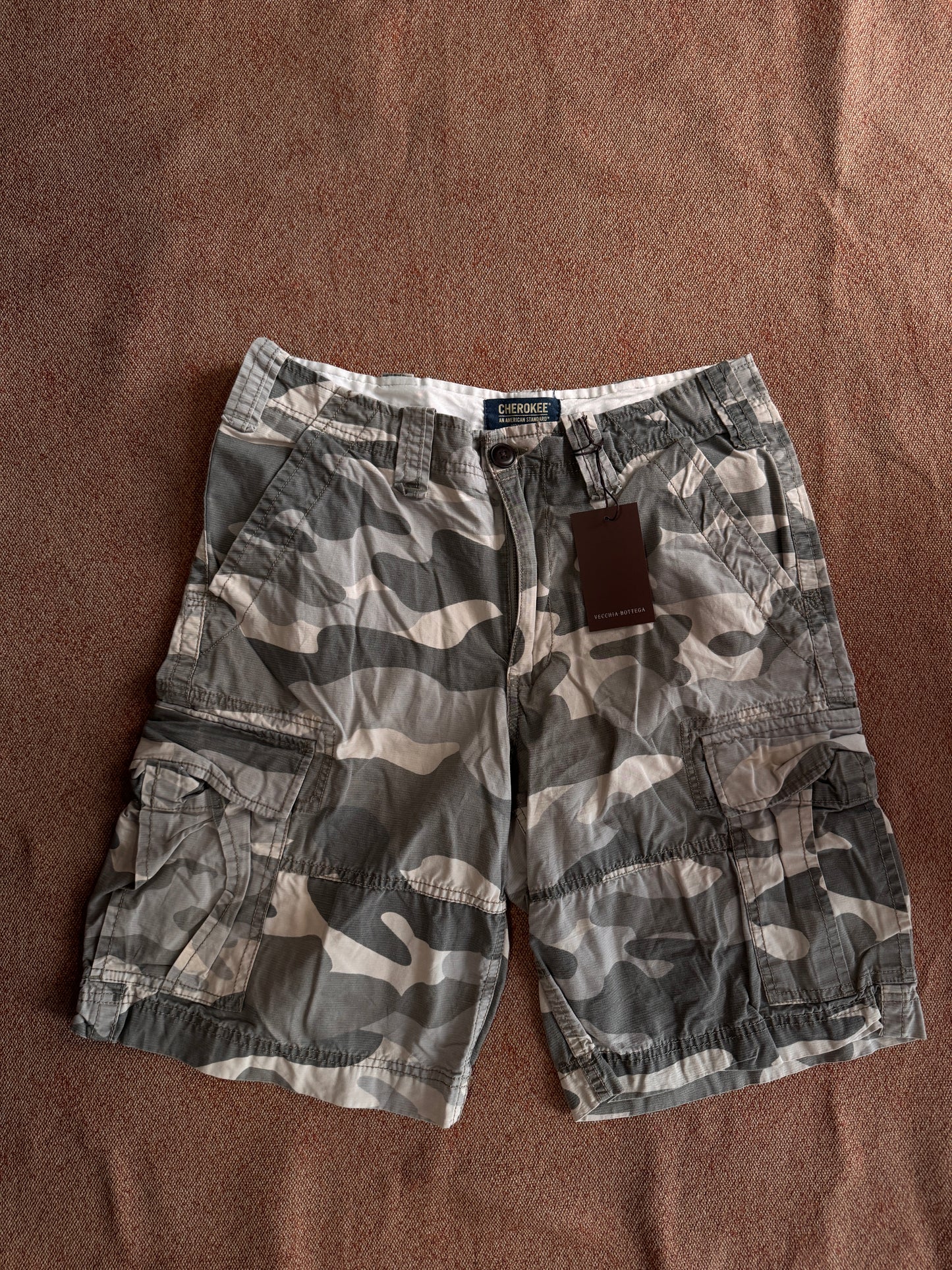 Bermuda camo tg. 46/48 cod143