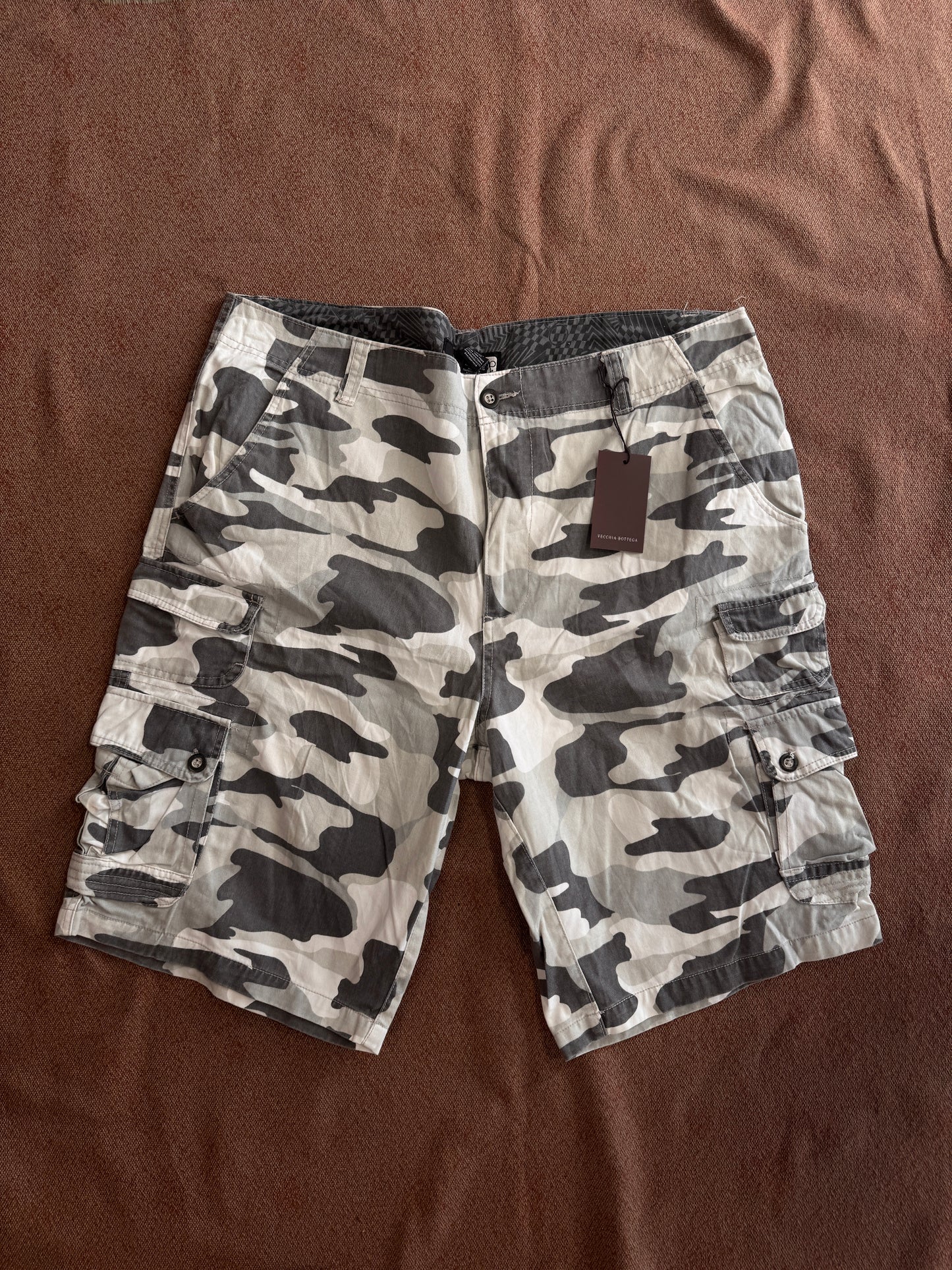 Bermuda camo tg. 54/56 cod172