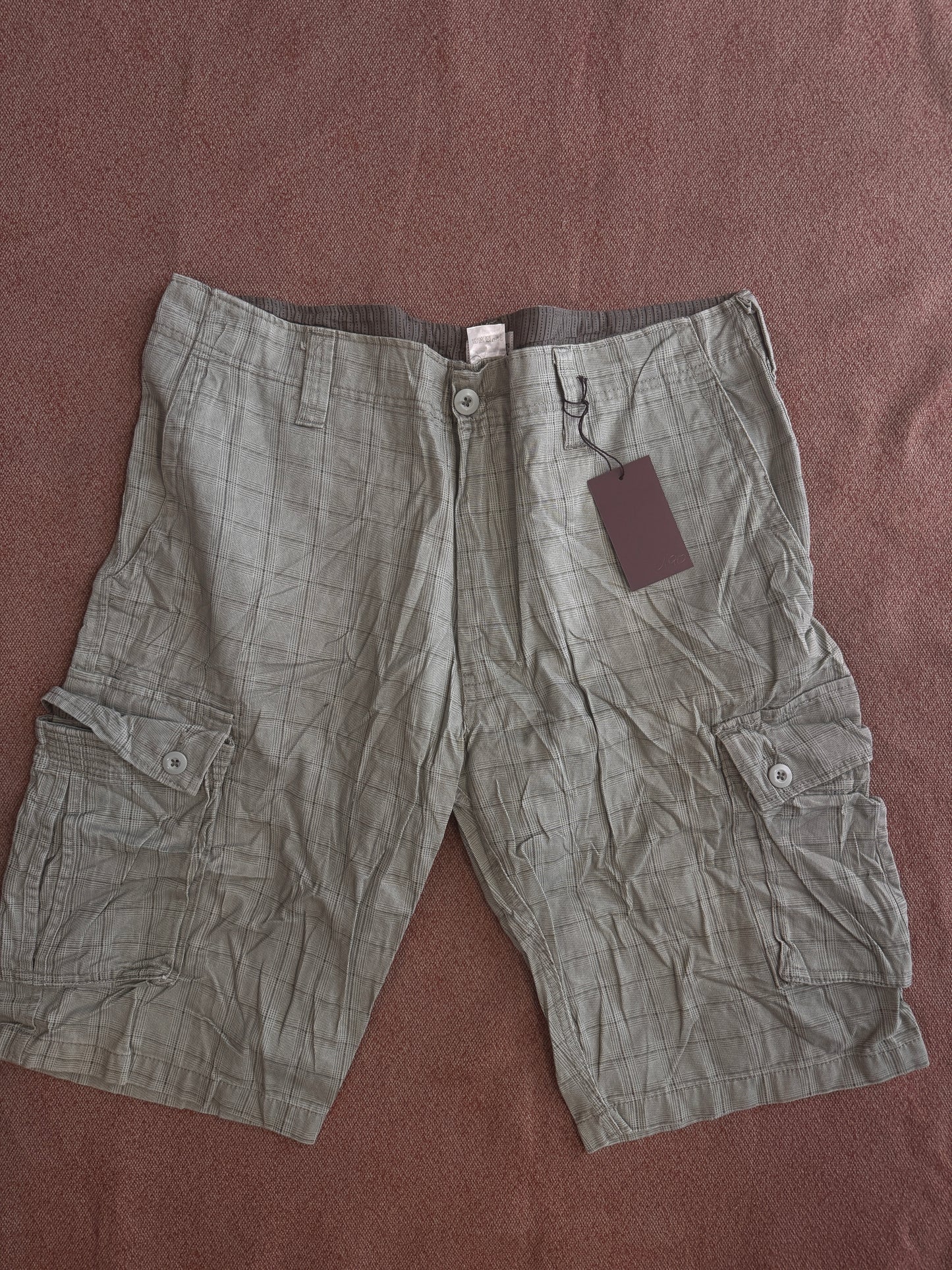 Bermuda tg. 52/54 cod190