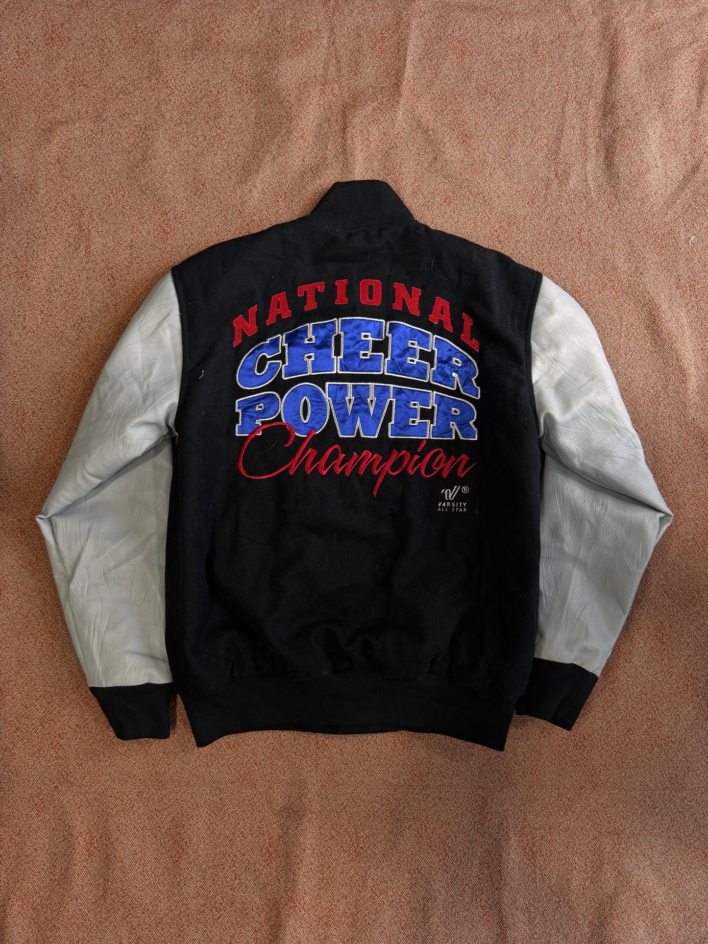 College varsity tg. 44/46