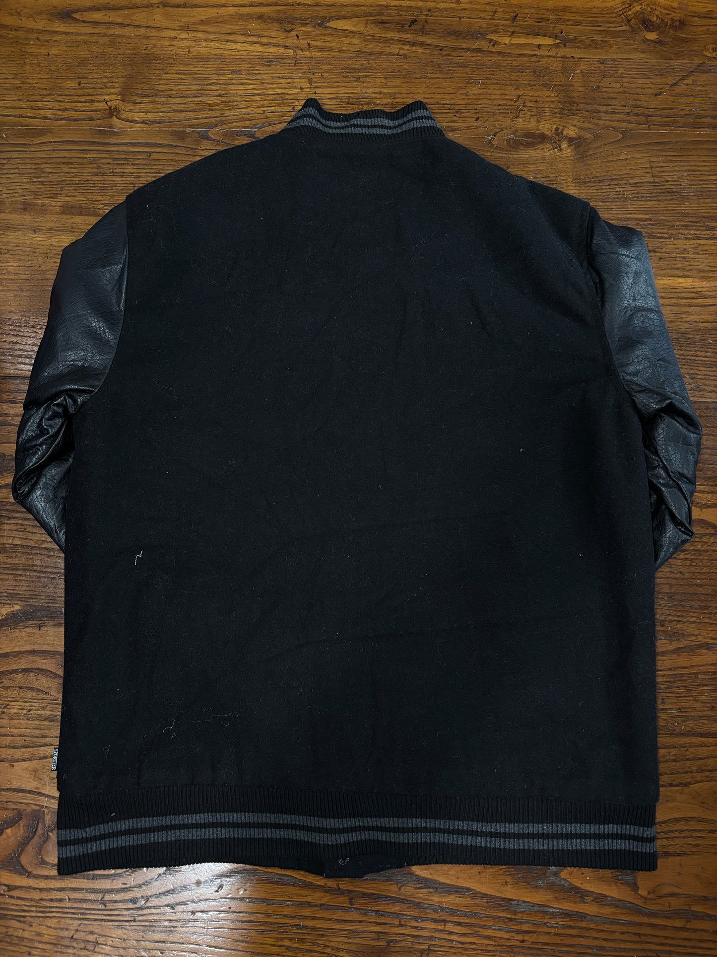 College varsity tg. 48/50 cod 106