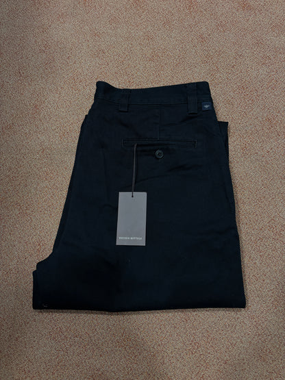 Dockers black