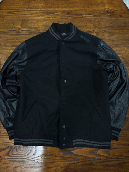 College varsity tg. 48/50 cod 106
