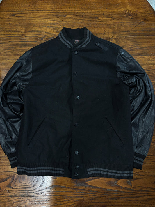 College varsity tg. 48/50 cod 106