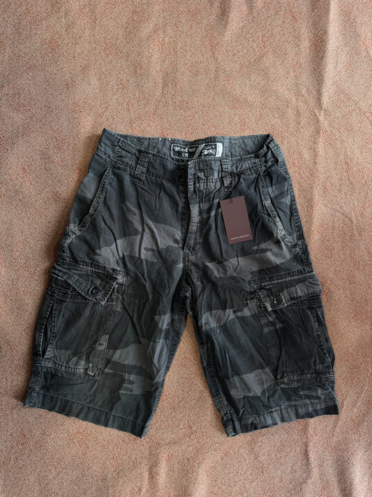 Bermuda camo tg. 44/46 cod133