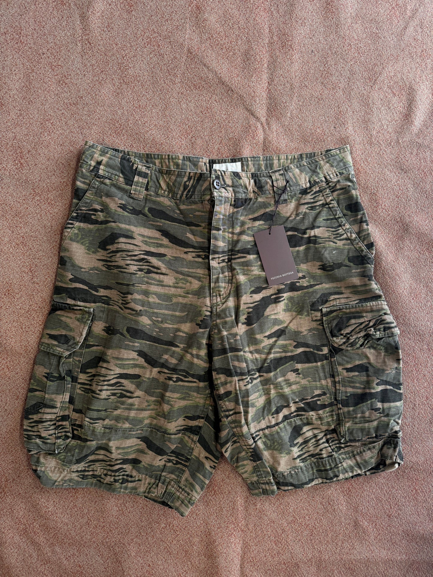 Bermuda camo tg. 46/48 cod162