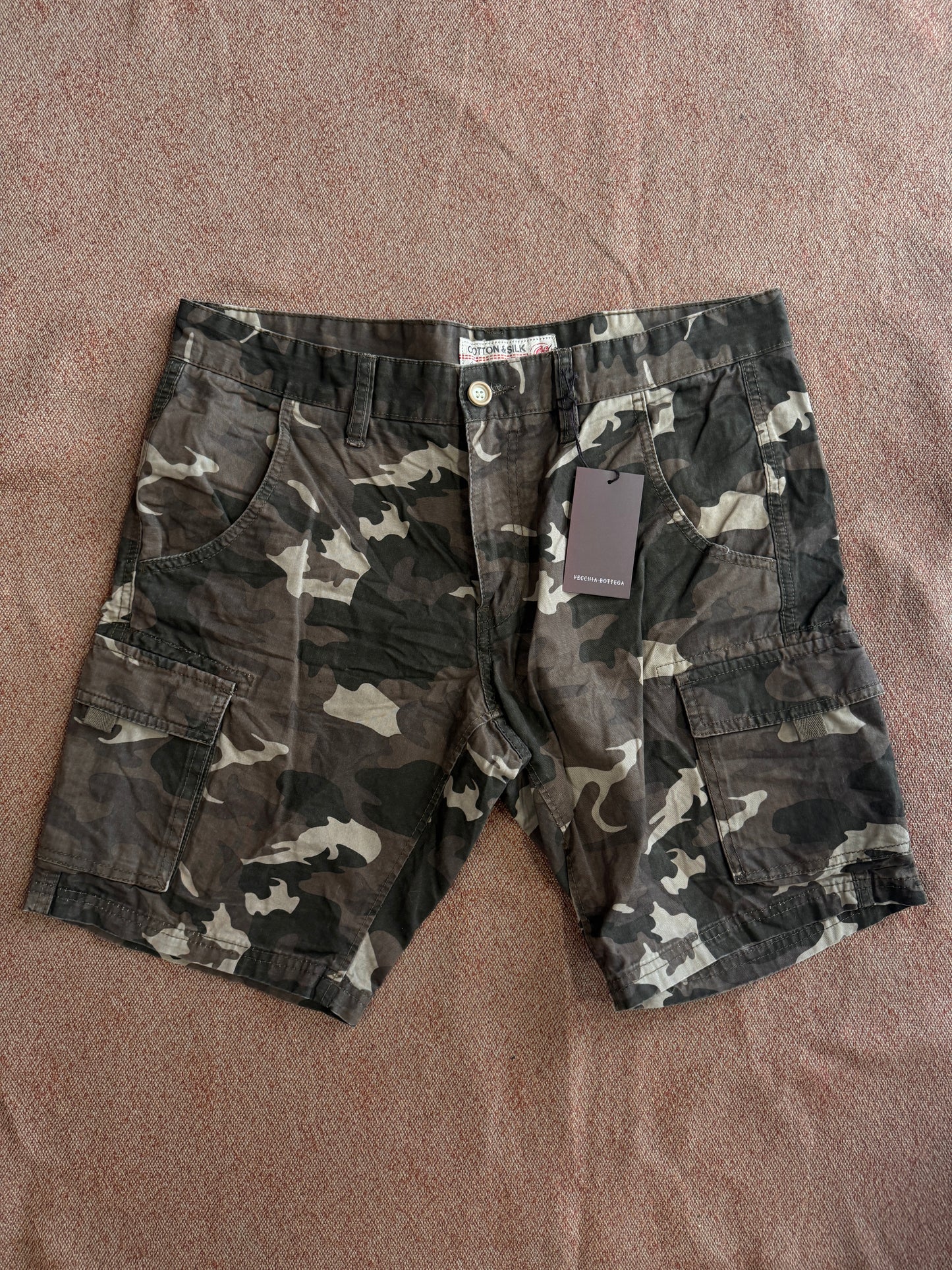 Bermuda camo tg. 48/50 cod166