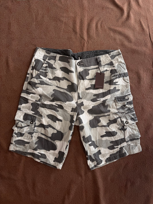 Bermuda camo tg. 54/56 cod172