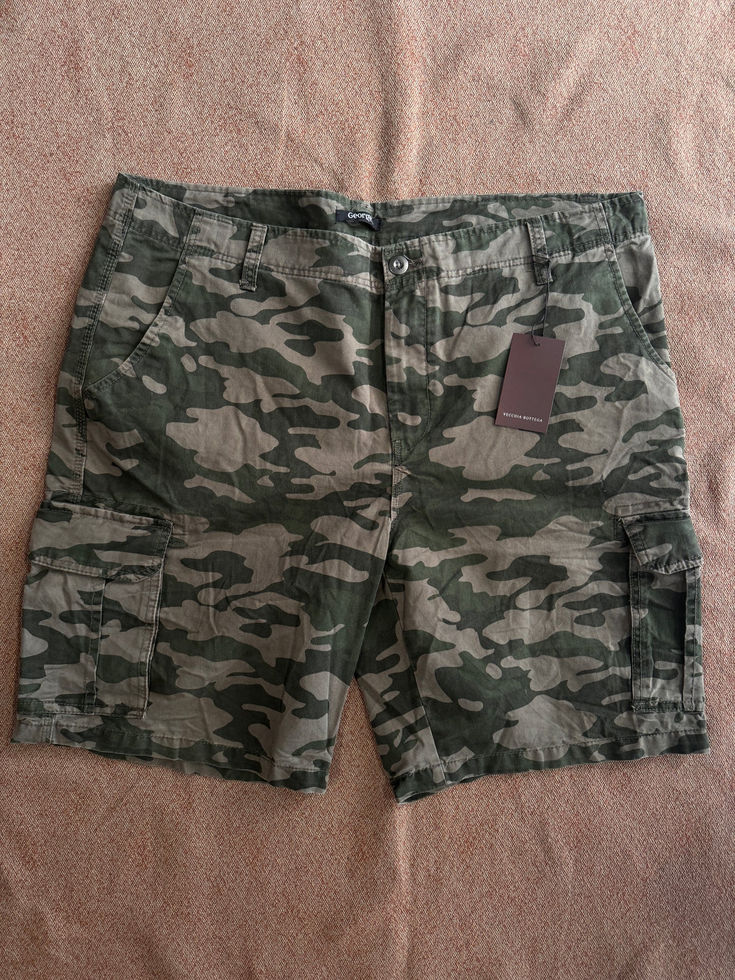 Bermuda camo tg. 54/56 cod174
